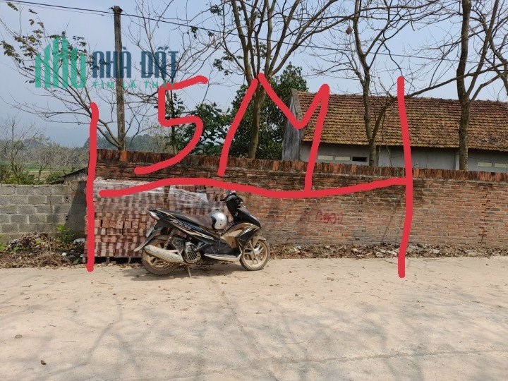 Bán đất thổ cư xã tam quan, huyện Tam đảo , Vĩnh phúc .125m2, giá: 850tr.Liên hệ: 0986.454.393
