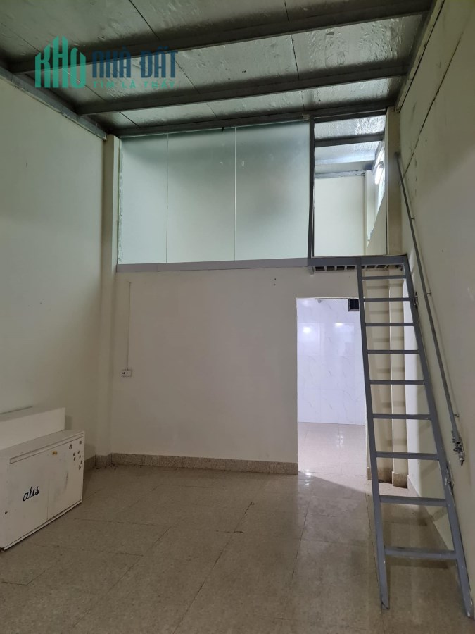 Bán nhà C4 Liên Ninh 35m, 1.7 tỷ, gần nhà văn hóa, trường học