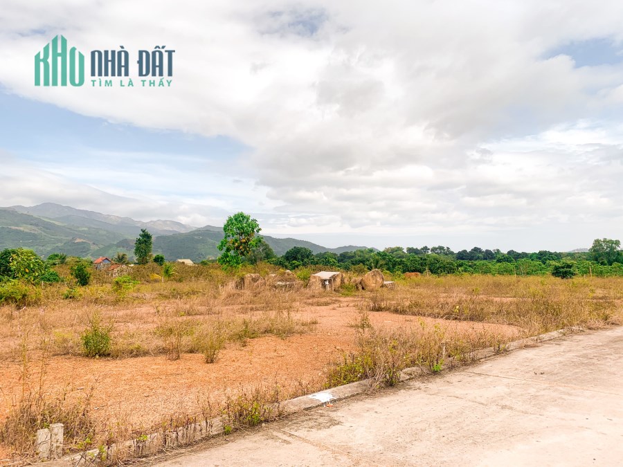Bán Đất Xã Suối Tân Cam Lâm Full Thổ giá rẻ có sổ đỏ pháp lý chuẩn