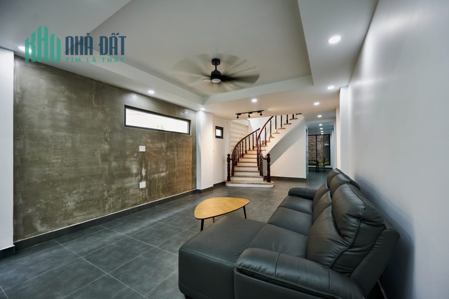 Mặt tiền kinh doanh Bùi Thị Xuân, Tân Bình, 5 tầng đẹp lung linh, 82m2, chỉ 14.5 tỷ.