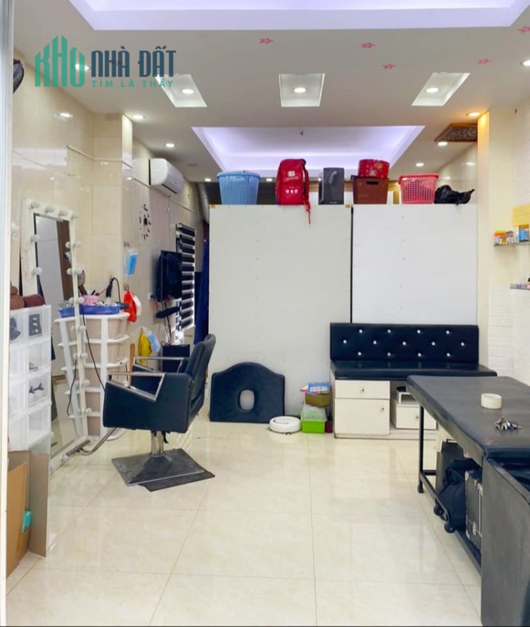 BÁN GẤP NHÀ ĐẸP GIẢI PHÓNG-Ở SƯỚNG Ô TÔ ĐỖ CỬA-68M-MT 4M -1,5 TỶ-0966761546