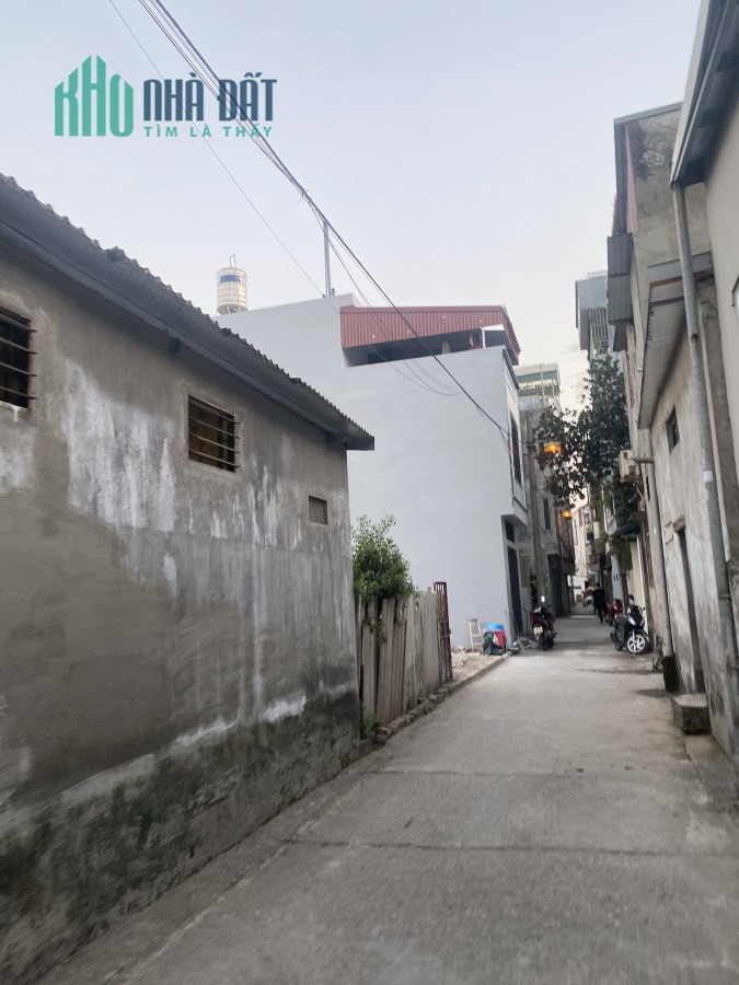 Trung tâm Long Biên bán đất 52m2 phố Thượng Thanh giá đầu tư