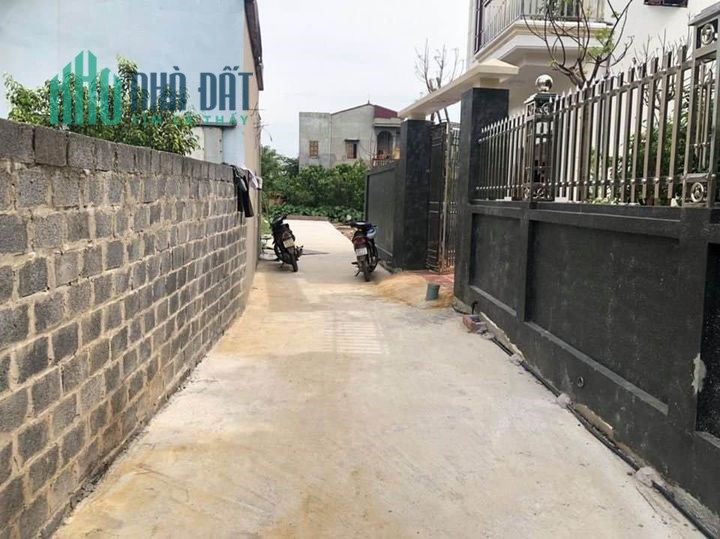 Đất Đặng Xá, Gia Lâm 40m2 ngõ 3m ô tô giá chỉ 1.56 tỷ. LH 0983253436