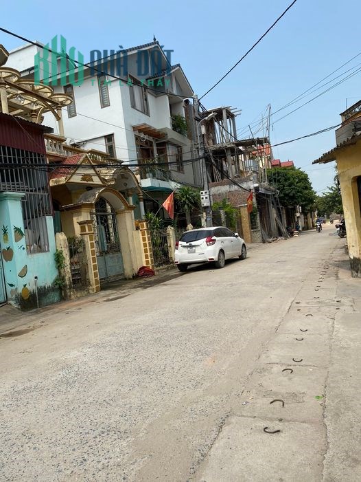Bán đất Đặng Xá ngay gần hồ siêu đẹp siêu mát. 58m2 giá chỉ 32 triệu/m2. 0983253436