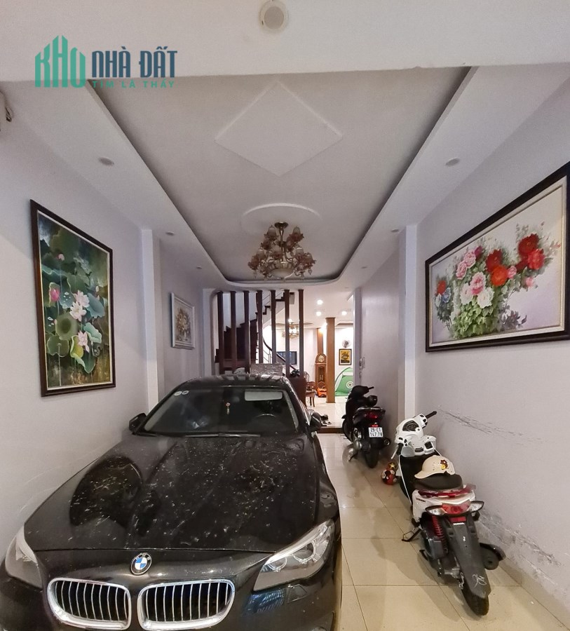 Bán nhà Hoàng Văn Thái, Thanh Xuân, 66m2, MT 6m, Phân Lô, GARO ÔTô. Giá 13.5 tỷ