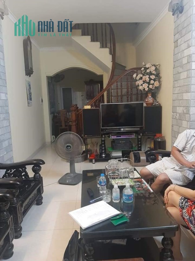 Nhà Ngọc Hồi, quận Hoàng Mai, 53m, giá 3,5 tỷ HIẾM, ko tìm được căn thứ hai