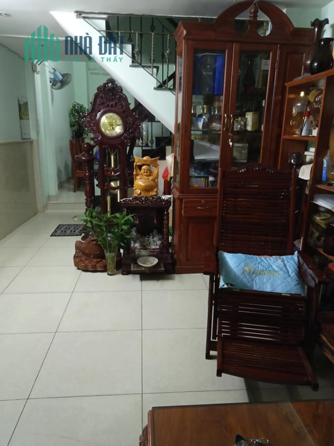 Bán nhà 2 làn Xe Hơi,60 m2, giá 12 tỷ 5, Đường Điện Biên Phủ, Phường 11, Quận 10