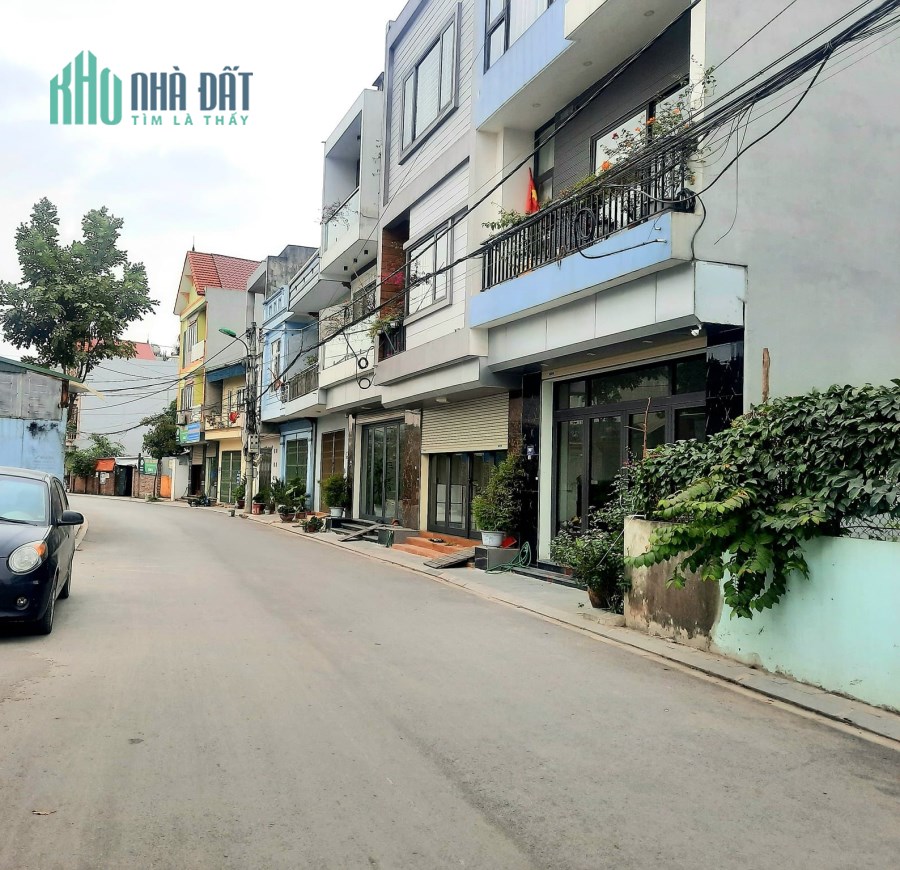 Bán 100m TĐC Ngọc Thụy phân lô ô tô, 2 mặt ngõ hơn 90tr/m