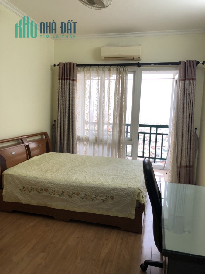 Cho thuê chung cư ở Phố Vọng, Hai Bà Trưng 3 phòng ngủ 115m2 đủ đồ Ngõ 229, 13tr