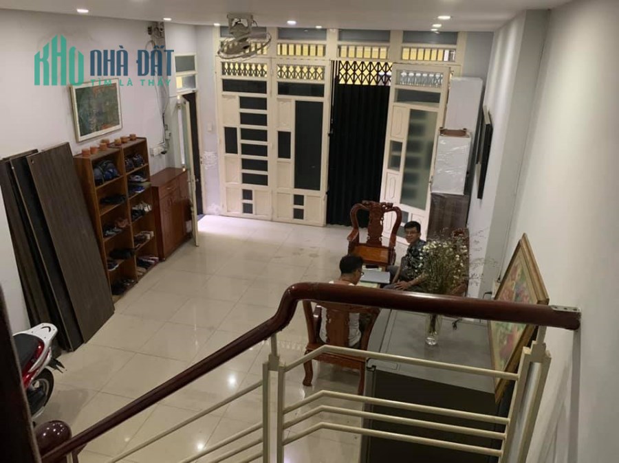 Bán nhà Hẻm xe hơi, giá 10 tỷ4, Đường Ngô Gia Tự, Phường 4, Quận 10