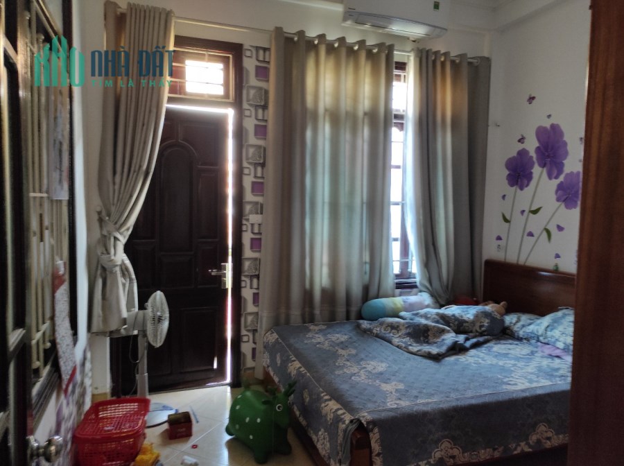 Mặt phố Xã Đàn 2, Đống Đa, 42m x 5T, Kinh doanh
