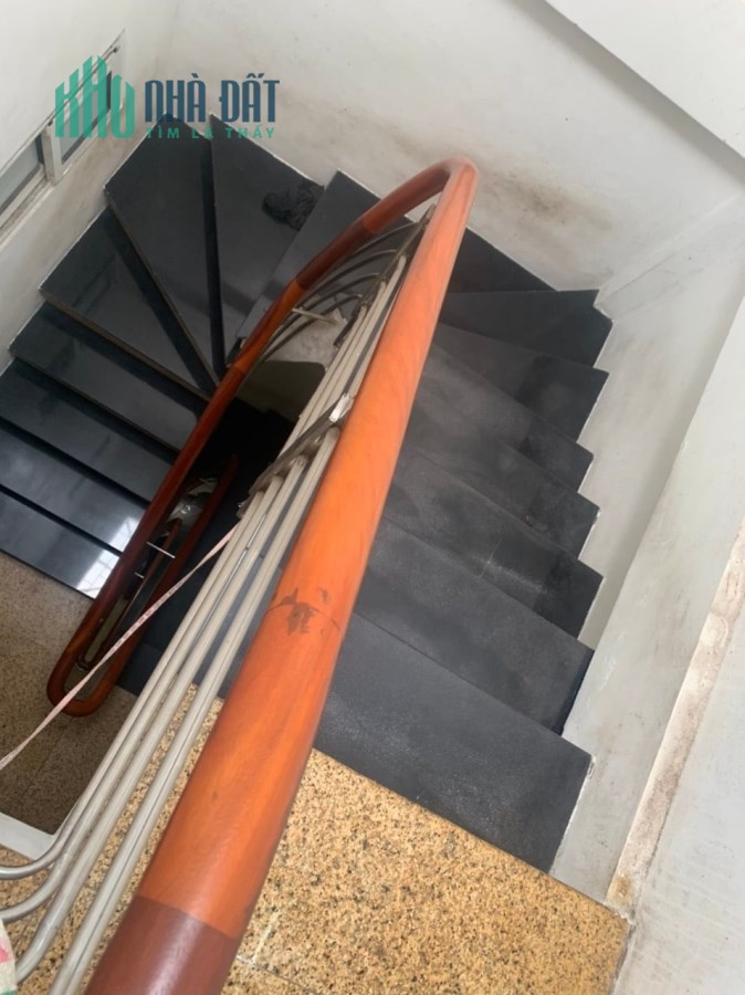HIẾM NHÀ BÁN-PHỐ QUANG TRUNG HOÀN KIẾM-27M 5xTỶ-NGÕ THÔNG-KINH DOANH