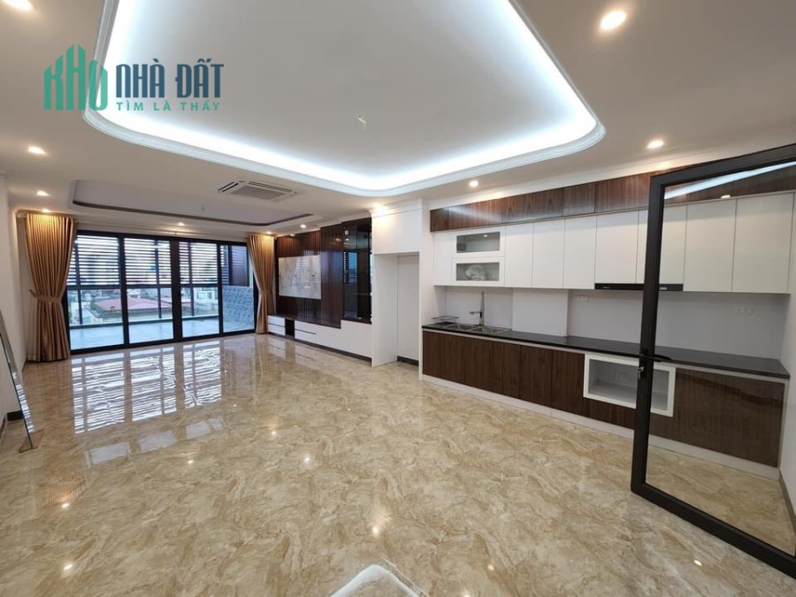 Bán tòa nhà mặt phố Hoàng Cầu, Đống Đa, THANG MÁY, 80m, 7 tầng,5m mặt tiền, 32 tỷ.