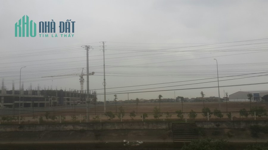 KCN Đồng Văn, DT 5ha, 6ha, 10ha. vị trí đẹp, hạ tầng tốt, giá rẻ 1,7tr/m2, bàn giao ngay.