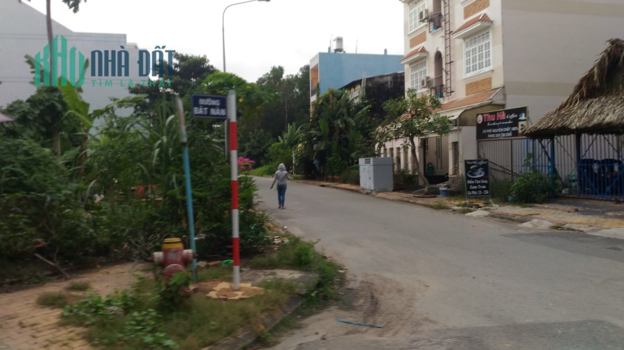 LH: 0917479095 - Chính chủ cần bán Biệt Thự Thế Kỷ 1, lô góc 1 trệt, 2 lầu, Tp. Thủ Đức