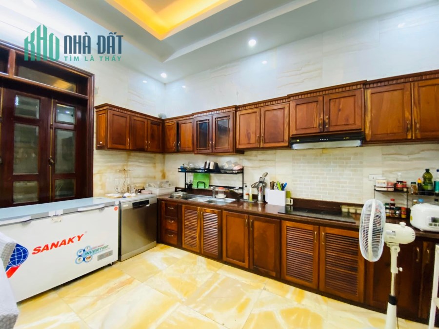 Bán nhà liền kề Văn Khê Hà Đông 85m2 4 tầng full nội thất ô tô kinh doanh
