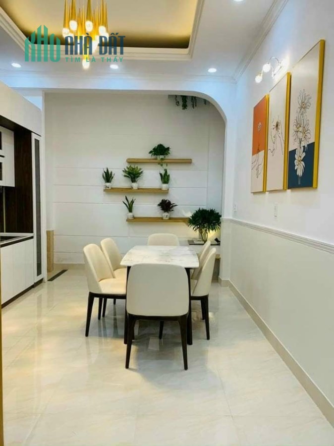 Bán gấp nhà dt đẹp , vuông vức, hẻm an ninh, giá tốt quận 4, phường 10,lh 0989149953
