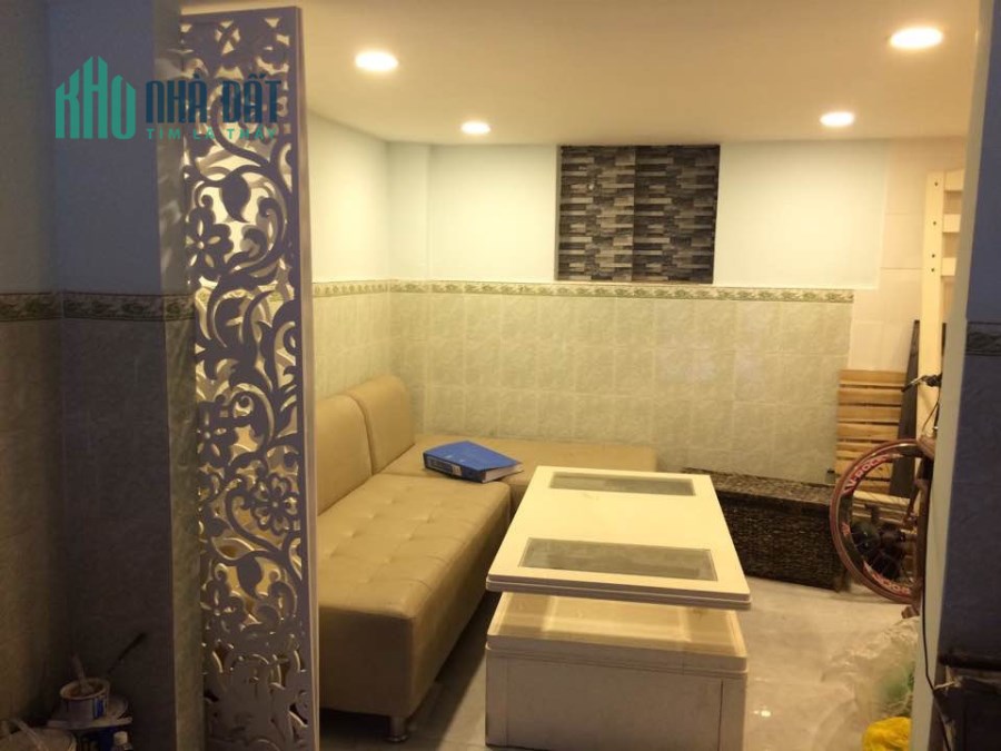 Bán nhà HXH đỗ cửa thông Đất Thánh, khu VIP Bắc Hải, giáp quận 10, 64m2, chỉ 5.8 tỷ.