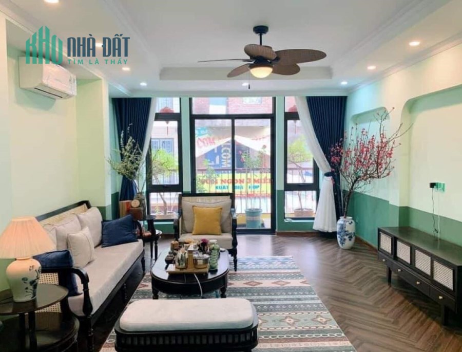 Bán nhà Khương đình , diện tích 45m2, vài bước ra ô tô, ngõ nông thoáng.