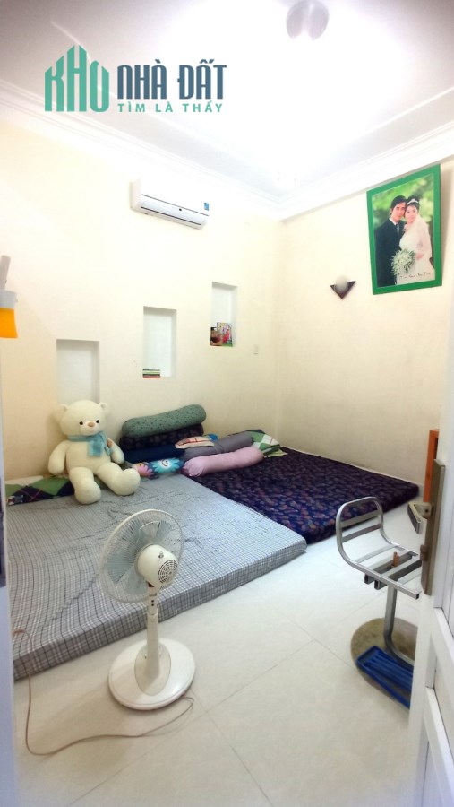 Bán nhà trung tâm quận 6 Hậu Giang, Ngang 6m bề thế, nhỉnh 3 tỷ