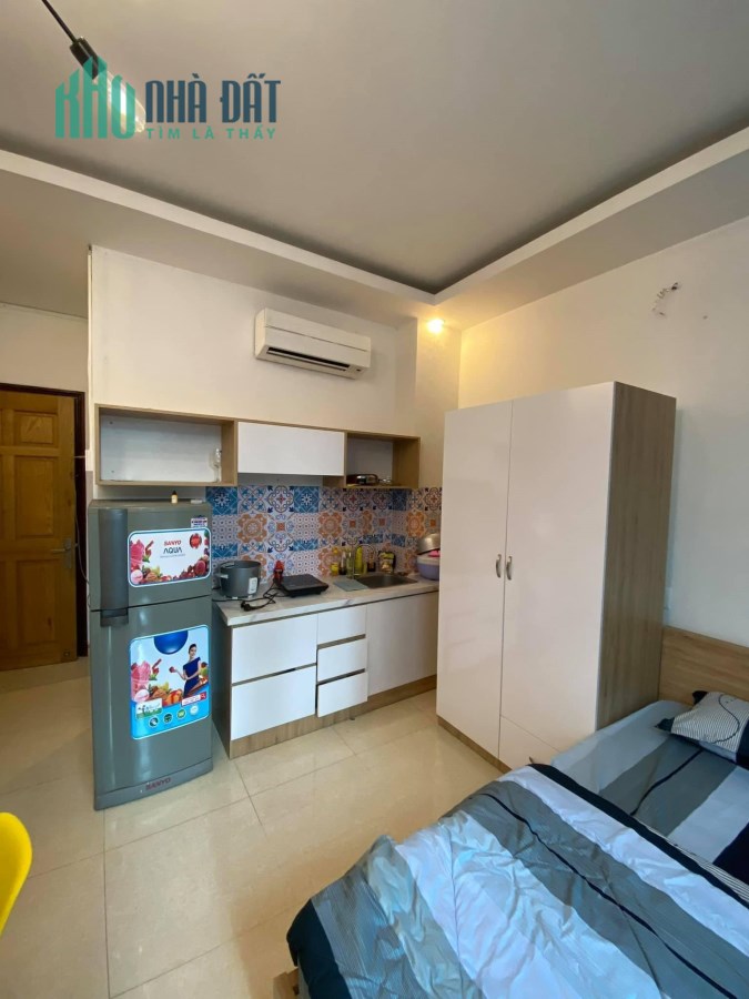 Gà để trứng vàng 50m2*6T Hai Bà Trưng chỉ 2.8 tỷ