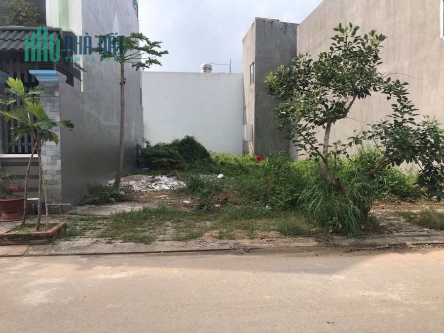 Chính chủ bán gấp lô đất 4x16 SHR Phạm Hùng