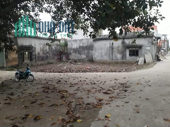Bán lô đất vàng 2 mặt tiền thị trấn Phú Xuyên, giá nhỉnh tỉ, 0949103174