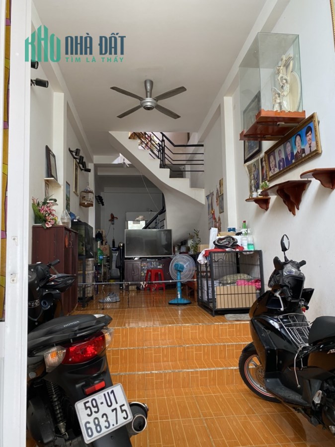 Chính chủ Cần Bán nhà 1 trệt 1 lầu hẻm rộng Đường Phạm Thế Hiển