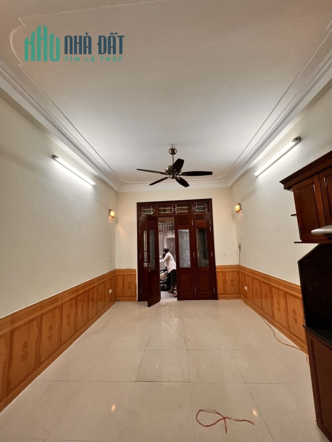 Bán nhà trong ngõ Yên Hoà 51m2 x 2 tầng Giá 3.55 tỷ