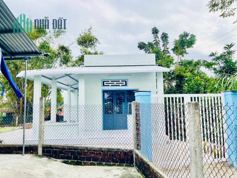 Nhà cấp 4 gần biển Phổ An 600 triệu