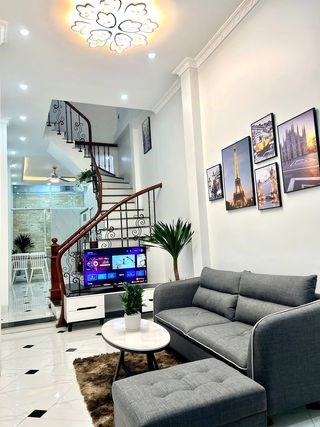 Bán nhà mới Khương Trung 2 thoáng DT41m2 chỉ 3.99 tỷ