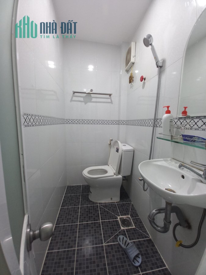 Bán nhà Tăng Bạt Hổ, gần Đại Học Văn Lang, Trung Tâm Bình Thạnh giá chi 3.45ty, 45m2, nhà mới