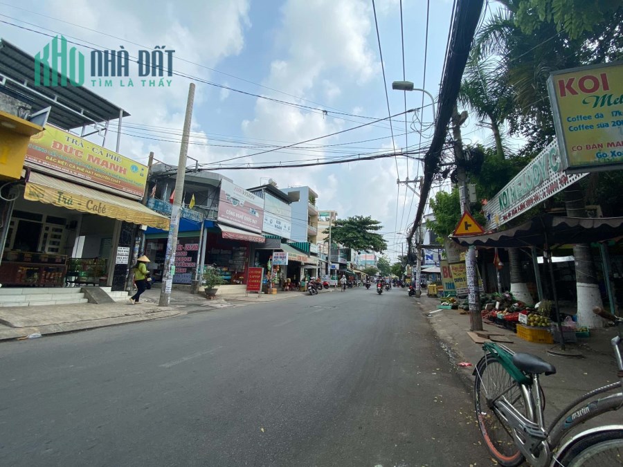 Bán Nhà MTKD Đường Gò Xoài Gần Chợ DT: 4x22m Nhà Cấp 4 Giá: 11.5 Tỷ TL