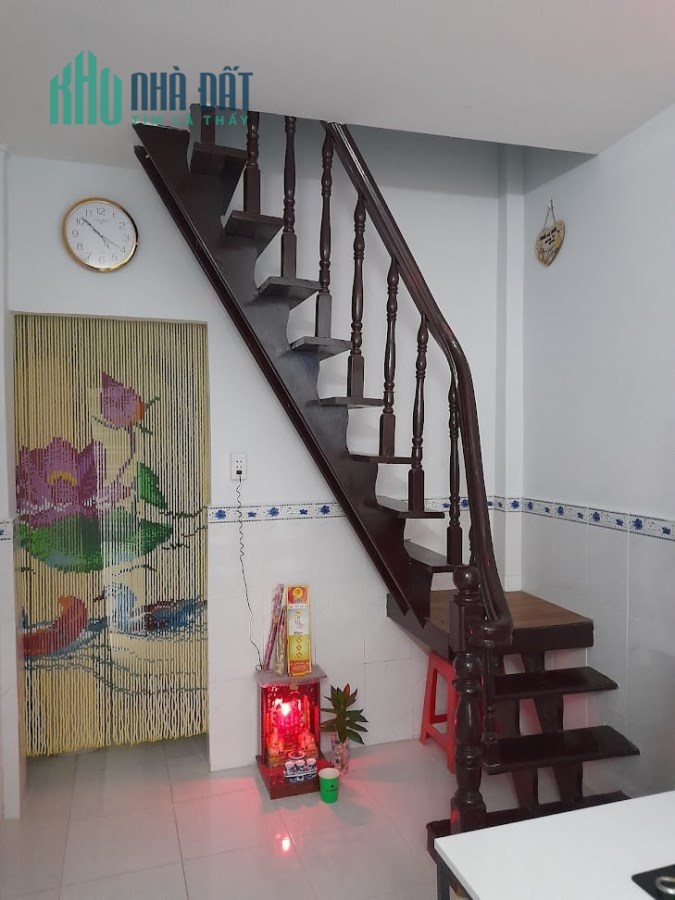 Bán Nhà Phan Đăng Lưu, Trung Tâm Phú Nhuận, 2 mặt tiền hẽm, khu dân trí cao