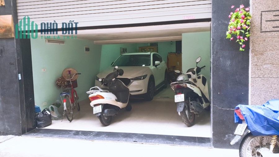 Nhà Nguyễn Ngọc Nại, Thanh Xuân, 45m2, MT:4.5m, Phân Lô, Gara. Giá 10.89 tỷ