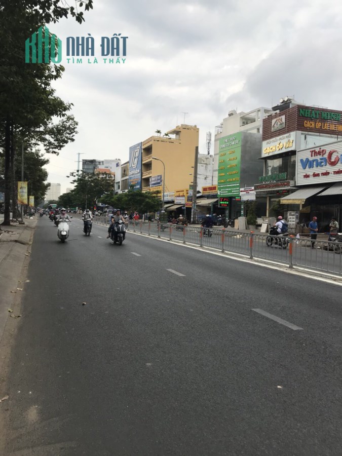 Bán đất MT đường Hương Hải Thiền Sư, quận Sơn Trà, Đà Nẵng chỉ 5.5 tỷ