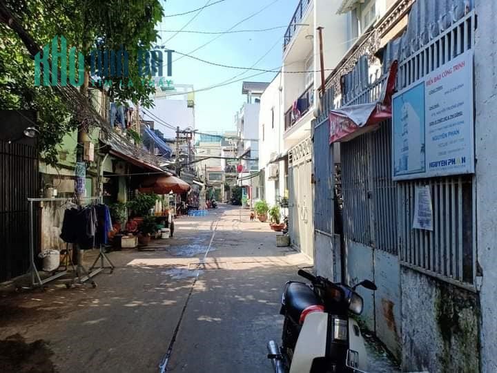 Nhà 4 tầng thô, 4PN, 59m2, chủ hoàn thiện nội thất theo ý muốn, P5, Q11, giá nhỉnh 8 tỷ TL.