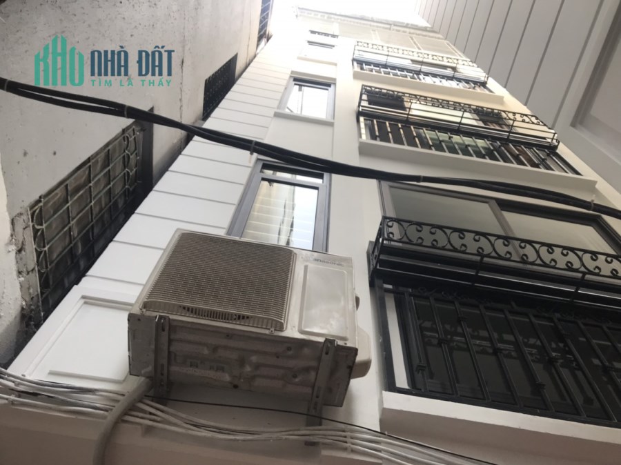 Chính chủ nhờ bán gấp nhà phố Yên Hòa Cầu Giấy,40m,4 tầng,;mặt tiền 4 mét, 4,3 tỷ.