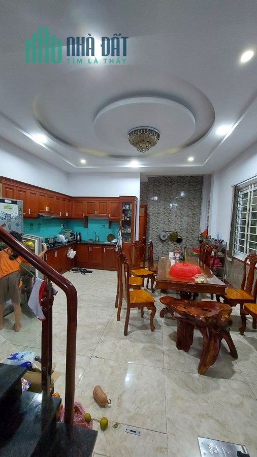Nhà đẹp 3 tầng, KP1, Đỗ Thúc Tịnh, P12, GV, DT 60m2, giá 4.6 tỷ