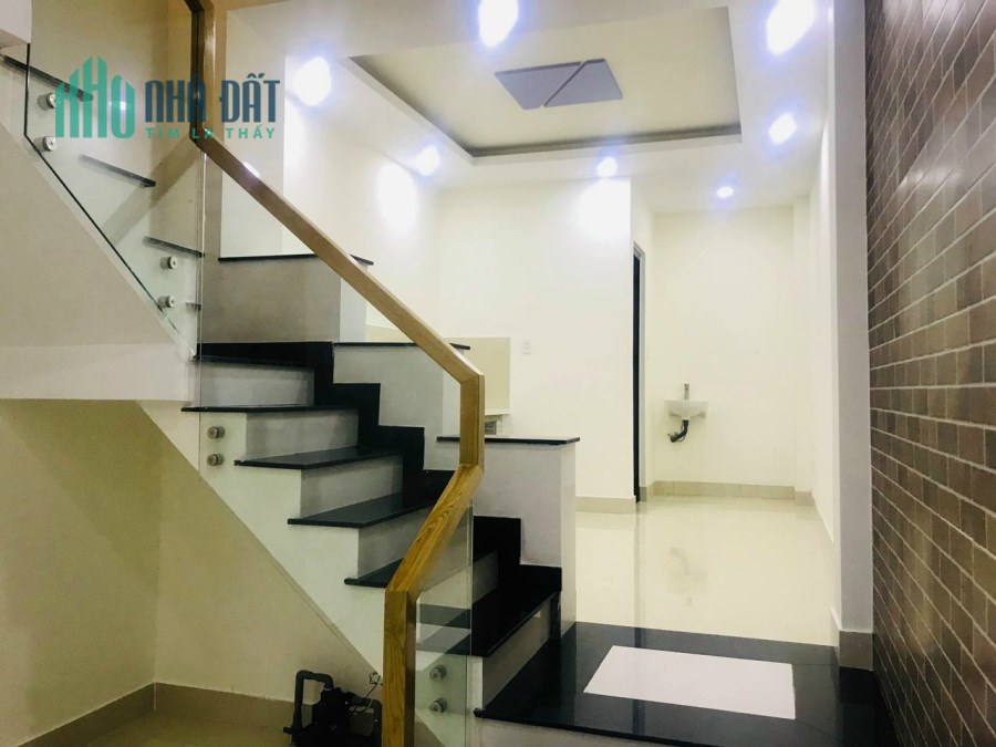 Bán Nhà Bình Hoà Bình Thạnh 31m2 4,2ty mua don vao o ngay