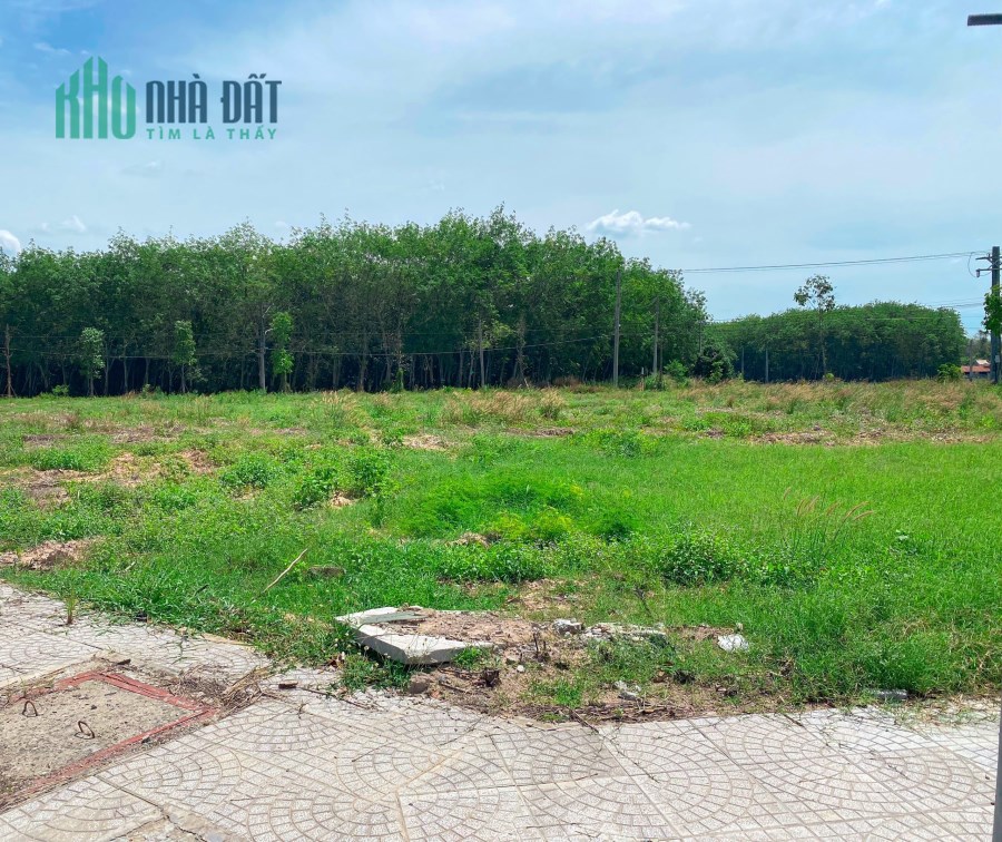 Kẹt tiền cần bán gắp lô đất sổ sẵn thổ cư