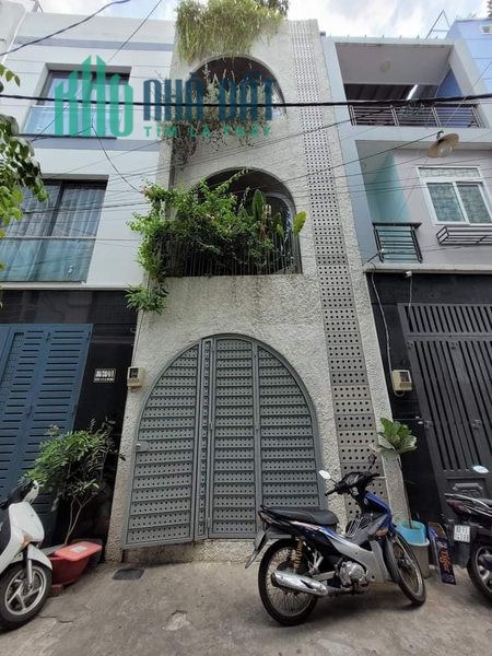 Hẻm xe tải, thiết kế xanh, 3PN, Âu Cơ, P.9, Tbinh, giá 6,7 tỷ.