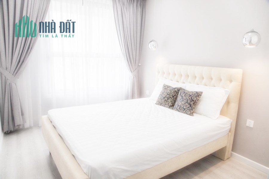 Căn hộ 2PN tầng 17 view Tây Nam tại Kingston Residence Novaland. Nội thất y hình. Giá 5.8 tỷ