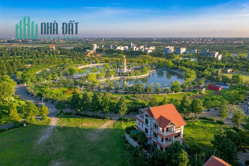 The Phoenix Garden Đan Phượng e đang có mấy lô giá tốt: