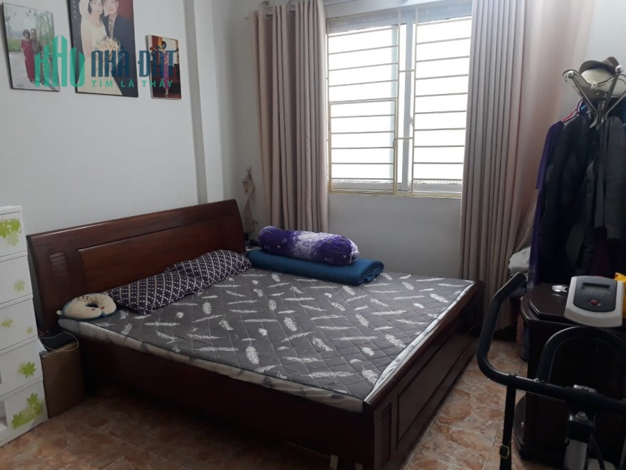 Bán nhà Nguyễn Thị Định, Cầu Giấy diện tích 40m2 x 4 tầng, vỉa hè, ô tô tránh, kinh doanh