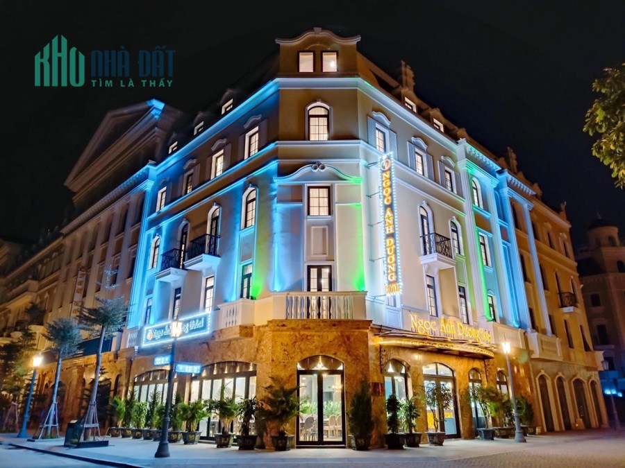 Bắt đáy khách sạn 16 phòng mặt đường Hạ Long,trung tâm khu du lịch Bãi Cháy- Hạ Long