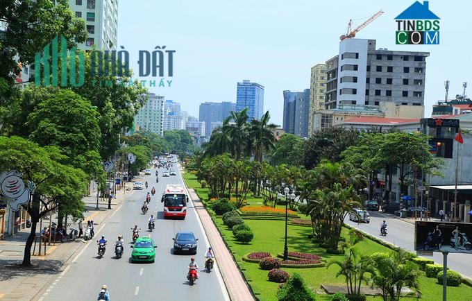 Mặt phố Nguyễn Chí Thanh 33m2 x 4 tầng, TT Đống Đa, vỉa hè, kinh doanh bất chấp.