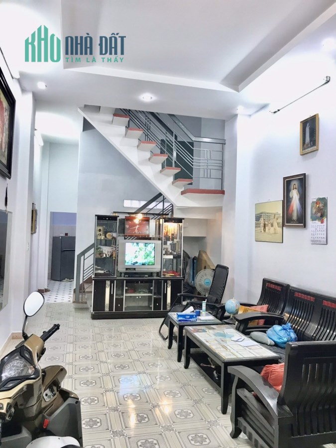 Trung Tâm Tân Phú Phạm Văn Xảo - 60m2 - 3 Tầng - Đường Hơn 6m Nằm Cạnh Mặt Tiền, Giá Chỉ Nhỉnh 6tỷ