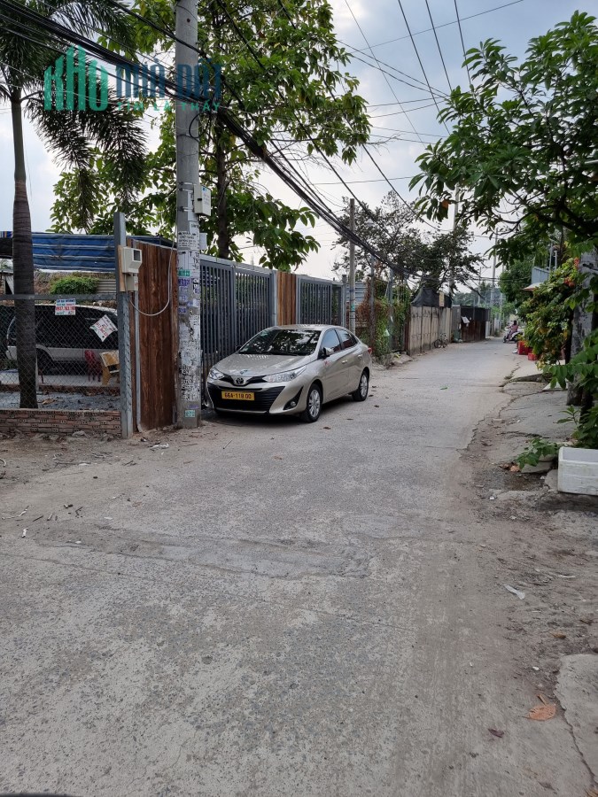 Bán 81m2 MT Đường Số 42, Hiệp Bình Chánh,Thủ Đức, 1.850 tỷ. Lh:0909295112.