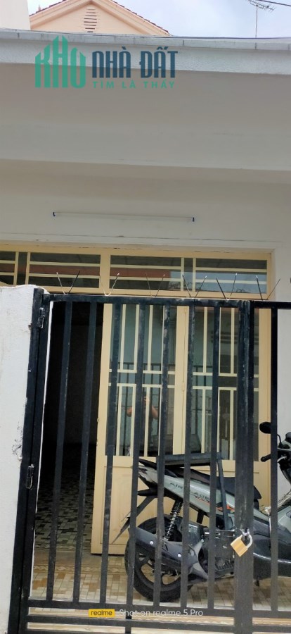 Gia đình có 2 nhà nguyên căn kề nhau cần cho thuê 70m2